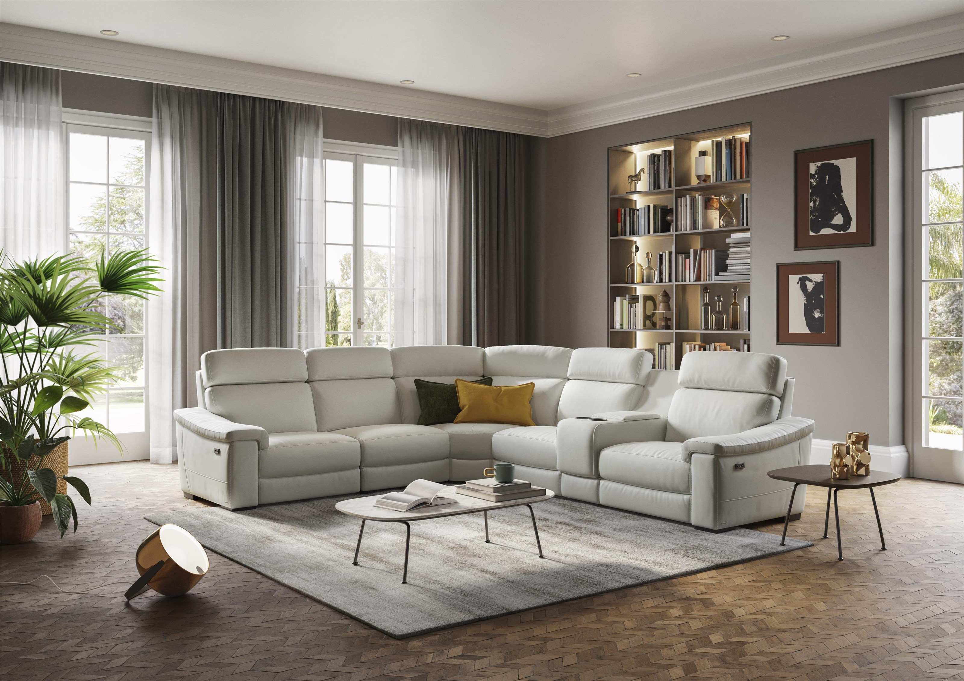 Natuzzi Editions Giulivo White C115029+291+638+514+515+323 Six Piece